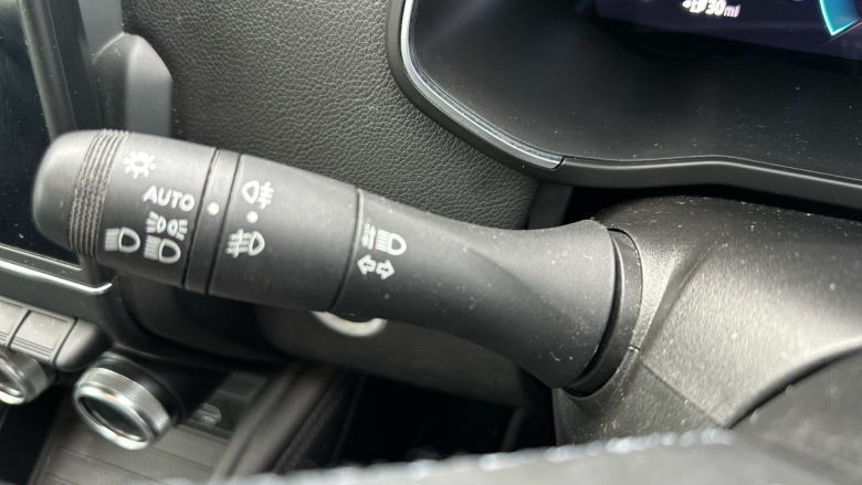 Renault Zoe 80kW S Edition R110 50kWh Rapid Charge 5dr Auto Electric Hatchback